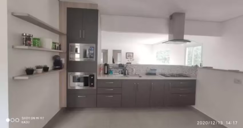 CASA PARA VENDA NO CONDOMÍNIO VILA DOS PINUS - COTIA