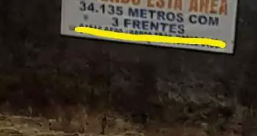Terreno à venda na Rua Lúcia, Parque São George, Cotia