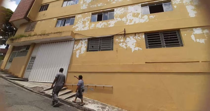 ALUGA-SE GALPÃO B de 671 M² JD. CALIFORNIA - BARUERI
