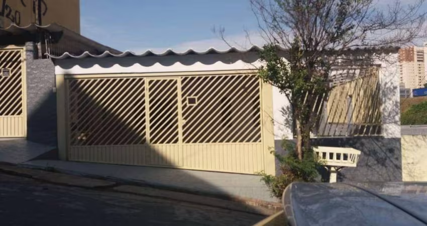 CASA PARA VENDA NO CENTRO DE BARUERI - PRÓXIMO A RUA DA PRATA