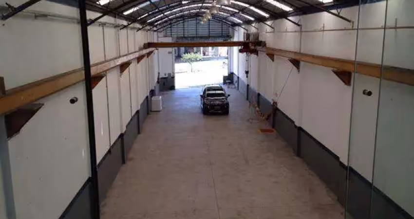 GALPÃO DE 380 M² PARA LOCAÇÃO EM OSASCO - SP