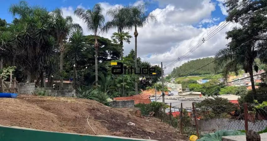 Terreno à venda na Rua Califórnia, Jardim Rancho Alegre, Santana de Parnaíba
