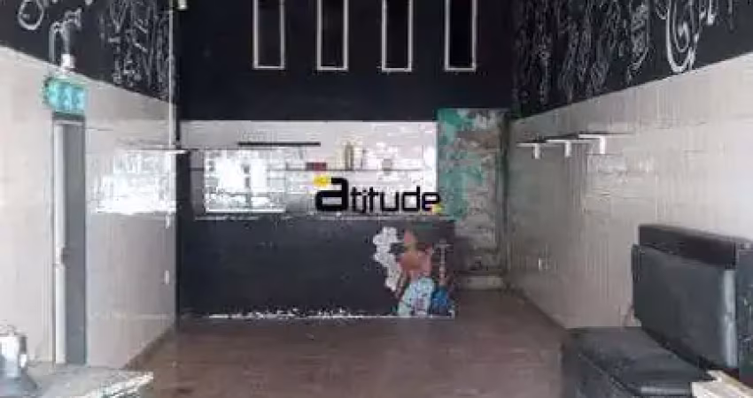 Casa à venda na Rua Abraão, Jardim Júlio, Barueri