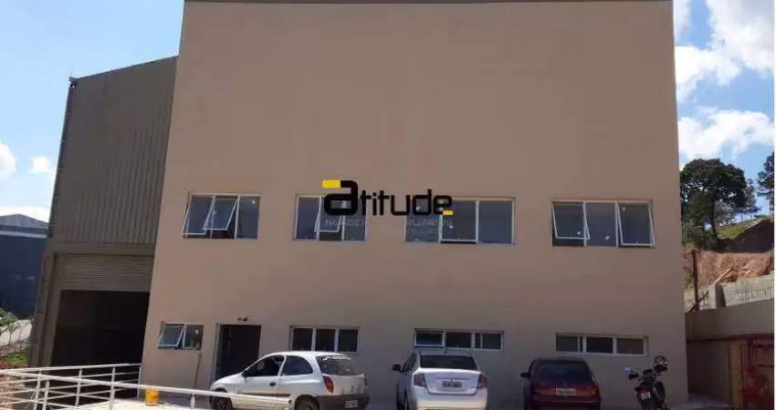 - galpão em condomínio fechado – 1.350 m² para locação em santana de parnaíba – sp
