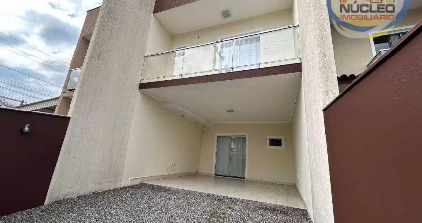 Casa com 3 dormitórios para alugar, 100 m² por R$ 2.730/mês - Aventureiro - Joinville/SC