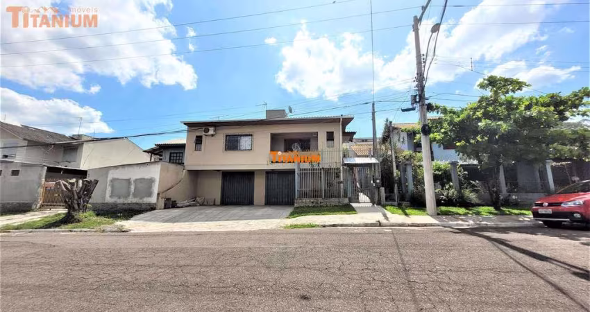 Casa 4 dormitórios, 2 suítes, à venda em Novo Hamburgo.