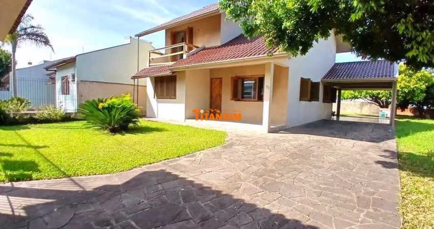 Casa à venda com 3 dormitórios, sendo 1 suíte, no Bairro Canudos em Novo Hamburgo