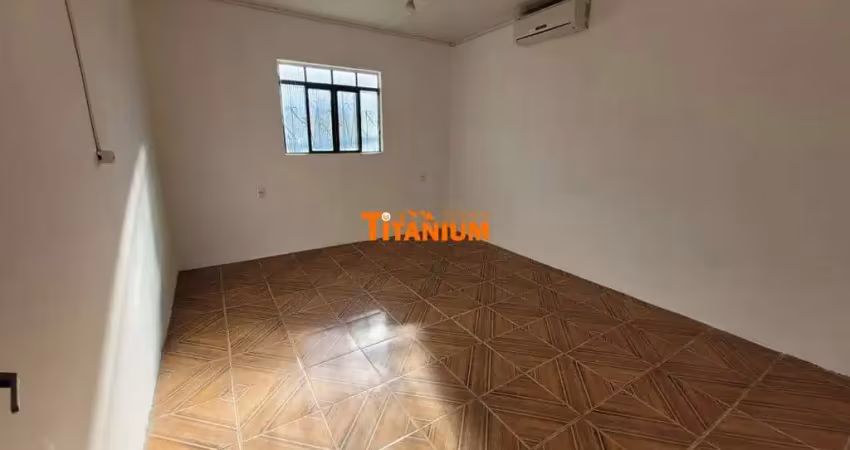 Casa a venda em canudos, novo hamburgo. imóvel com churrasqueira e garagem coberta em canudos, novo hamburgo possibilidade de 3 dormitórios.