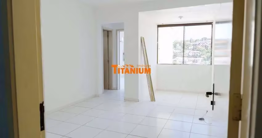 Apartamento à venda com 1 dormitório, com vista panorâmica, semimobiliado  em novo hamburgo.