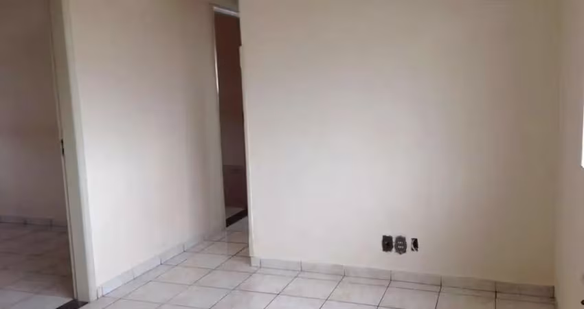 Alugo casa sobreposta alta, 03 dormitórios, 01 banheiro, sem garagem, vila valença, são vicente/sp. garantia: somente seguro fiança