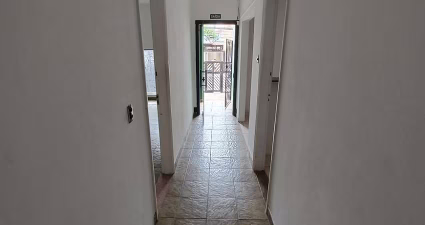 VENDA DE CASA SOBREPOSTA BAIXA COMERCIAL OU RESIDENCIAL DE 190m2 NO BAIRRO DO BOQUEIR&#195;O EM SANTOS-SP
