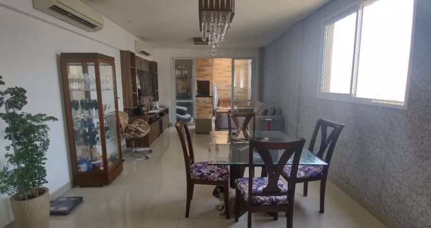Vendo cobertura duplex, 03 dormitórios, Marapé, Santos