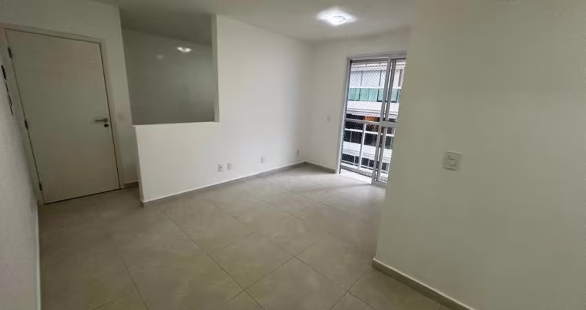 Alugo Apartamento 2 dormitórios, Ponta da Praia, Santos, SP