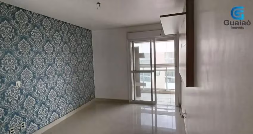 Vendo cobertura duplex alto padrão de 3 dormitórios (suítes) e 3 vagas demarcadas na ponta da praia em santos