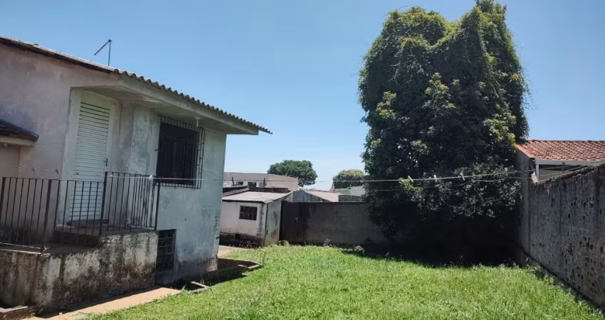 Casa em Alvenaria(averbada) em lote de 480m² pertinho do Paladium!