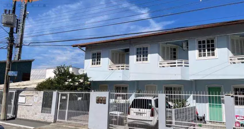 Casa comercial à venda na SRV MARIA S DE OLIVEIRA, 128, Cachoeira do Bom Jesus, Florianópolis