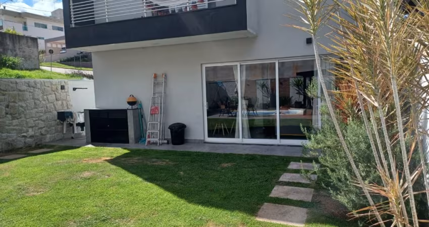 casa  linda sobrado com 2 dormitórios  com 1 suite!