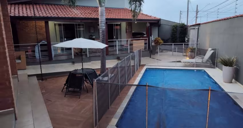Casa para Venda em Pirassununga, Jardim Terras de San José, 3 dormitórios, 1 suíte, 2 banheiros, 2 vagas