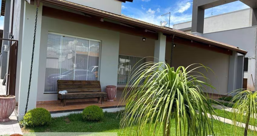 Casa em Condomínio para Venda em Pirassununga, Vila Santa Terezinha, 3 dormitórios, 1 suíte, 3 banheiros, 1 vaga