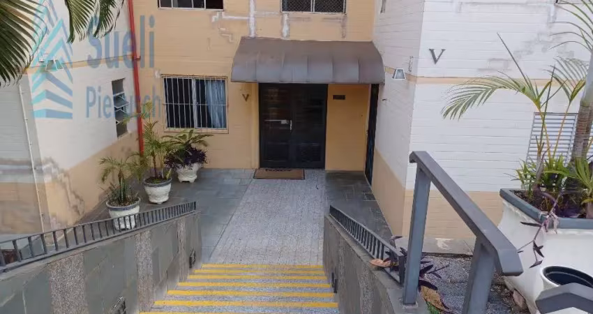 Apartamento boa localização-Jd Pacaembu-acesso rodovias-próximo hospital Pucc-Unimart shopping-área de lazer-ampla área verde-valor venda 270.000,00.