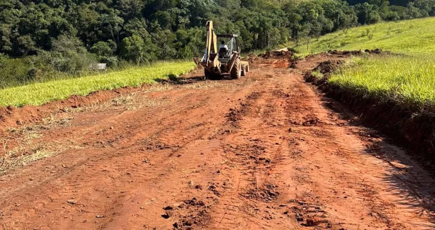 Terreno á venda ótima localização em área rural