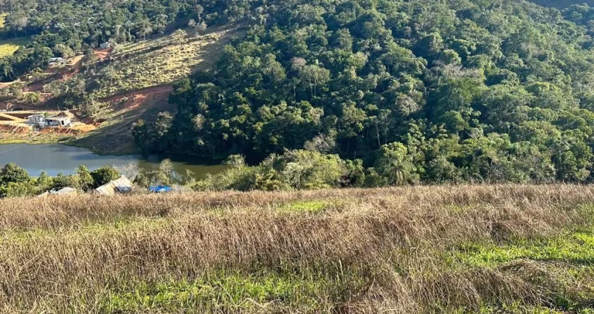 VENDO LOTES DE 600m² PARA CONSTRUÇÃO DE CHÁCARAS