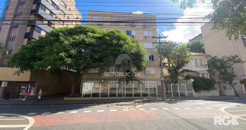 Loja no Bom Fim com garagem- Cód. RP389767
