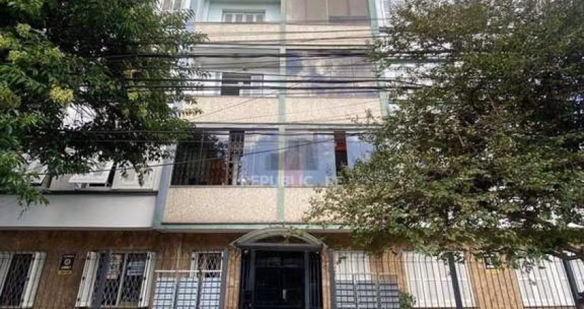 EEXCELENTE  APARTAMENTO DE 2 DORM TRANSFORMADO EM 3, CIDADE BAIXA. CÓD RP389820