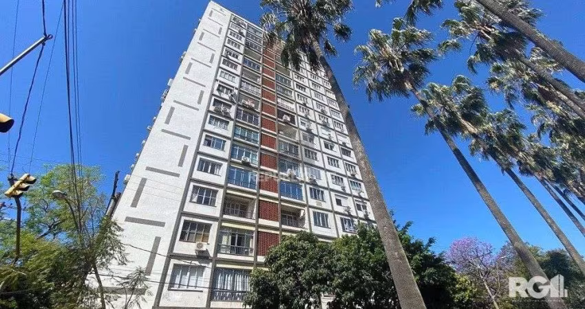 Apartamento à venda em Porto Alegre - 3 quartos - Santana