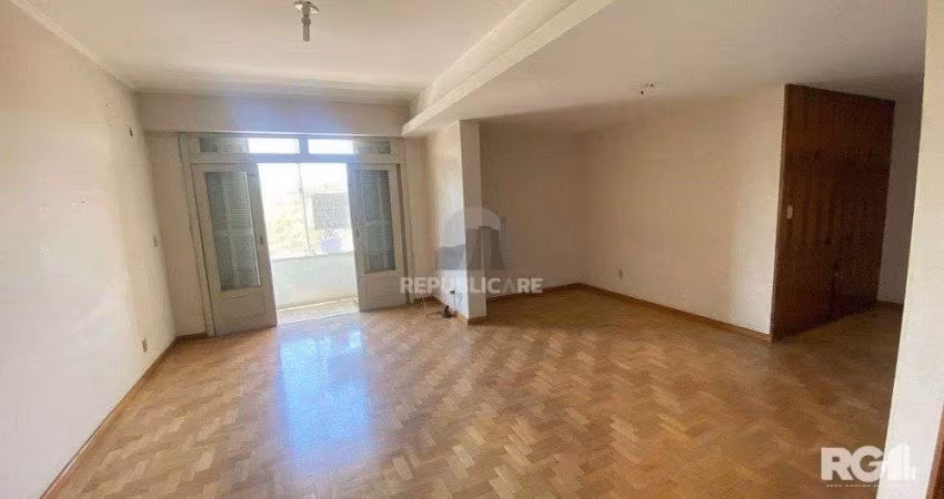 APARTAMENTO 3  DORMITÓRIOS DE FRENTE PRÓXIMO A REDENÇÃO