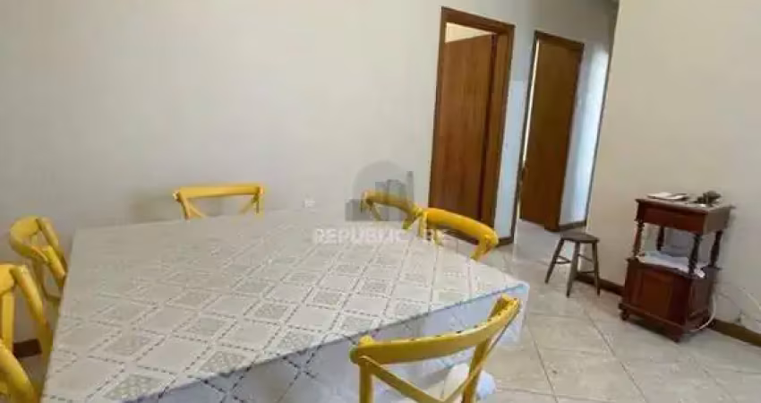 Apartamento à venda no bairro floresta com 81m² e 2 dormitórios/quartos disponíveis