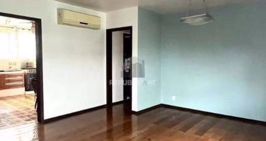 VENDA 3 DORM COM SUITE E VAGA DE GARAGEM, LAVABO, SPLIT, LIVING AMPLO, NO BAIRRO