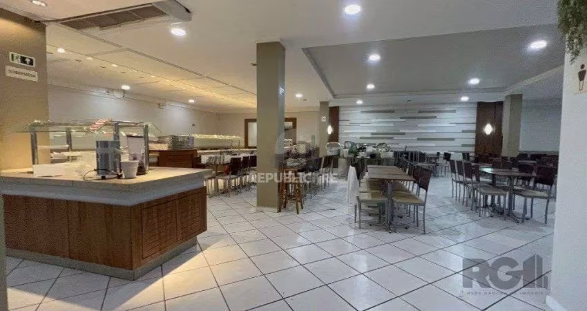 Casa comercial 3 dormitórios à venda Floresta Porto Alegre/RS