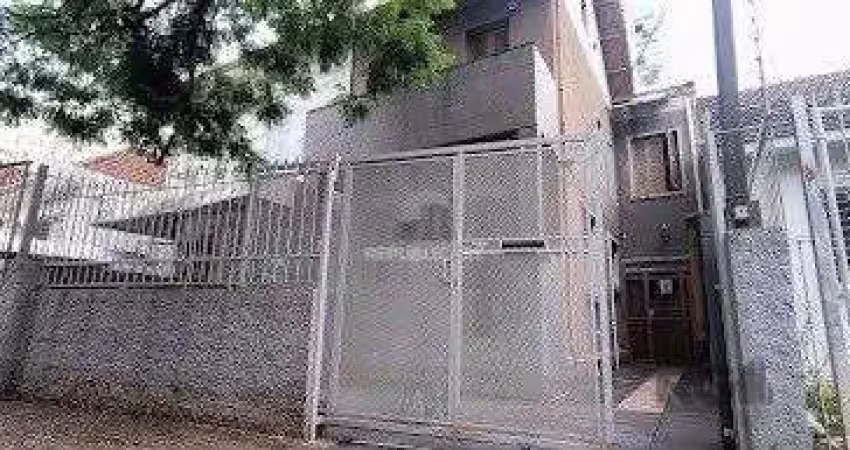 Casa 3 dormitórios à venda floresta porto alegre/rs