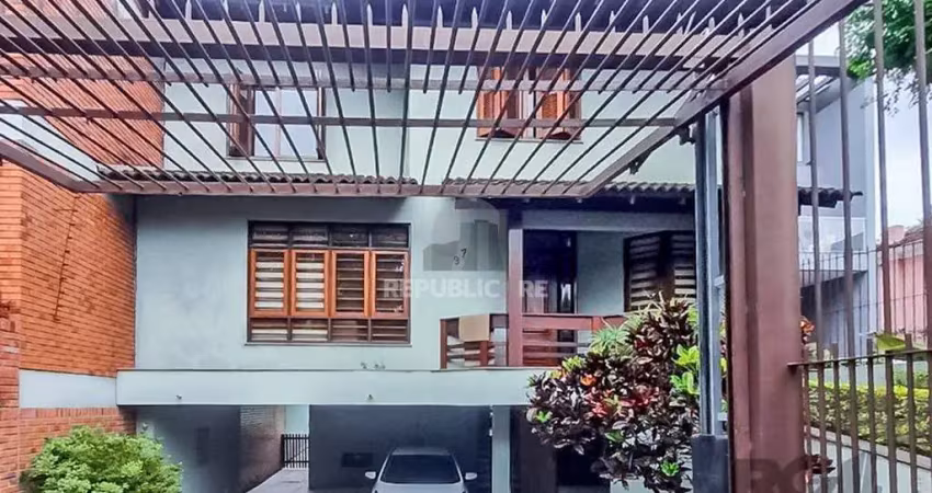 Casa residencial à venda no bairro teresópolis com 225 m² e 4 dormitórios/quartos.