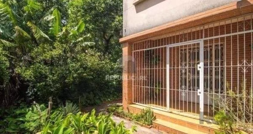 Casa sobrado no Teresópolis com 6 dormitórios