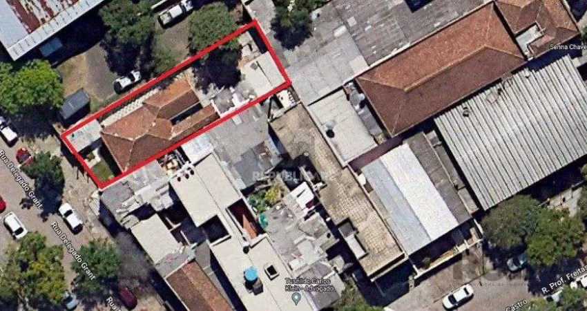 Casa 4 dormitórios à venda Santana Porto Alegre/RS