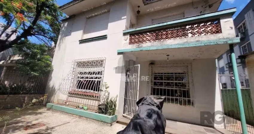 Casa 8 dormitórios à venda menino deus porto alegre/rs