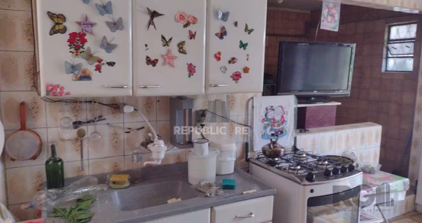 Casa em terreno de ótima metragem 336,98m², localizado na Vila João Pessoa