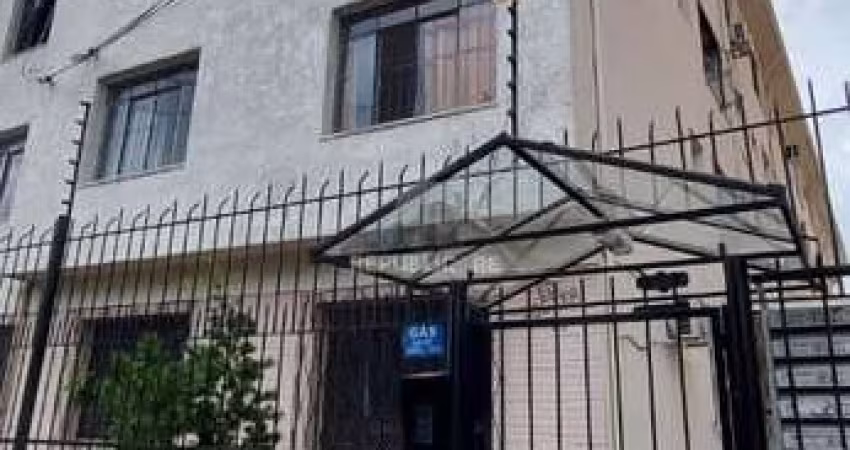 Oportunidade Única! JK Térreo com Pátio na Cidade Baixa!
