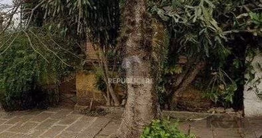 Casa 2 dormitórios à venda Partenon Porto Alegre/RS