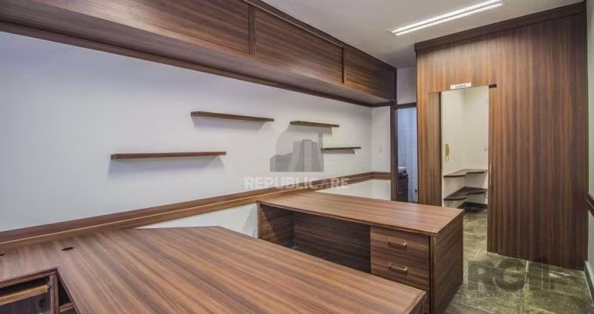 Sala comercial de 44,10m², semi mobiliada, no bairro Independência