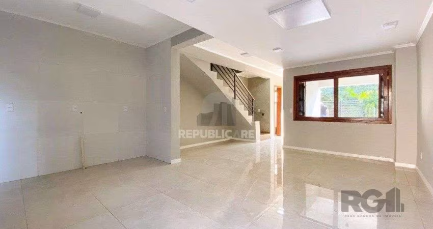 Casa de 3 dormitórios no bairro Mário Quintana