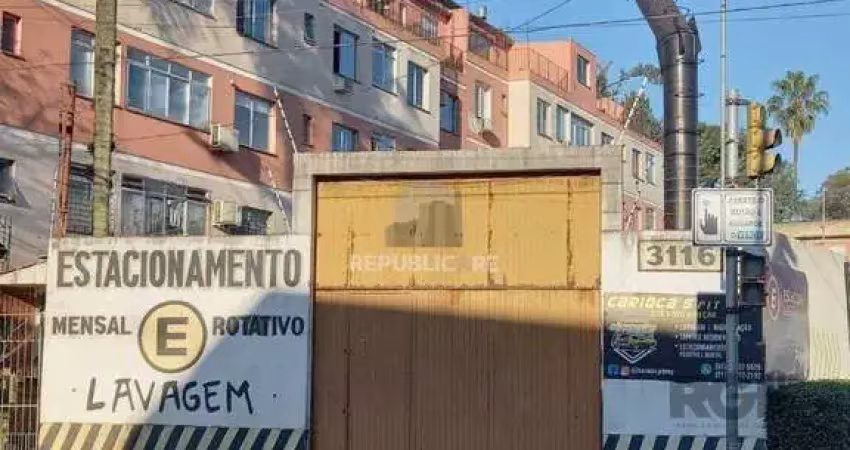 Terreno à venda na Avenida Teresópolis, 3116, Teresópolis, Porto Alegre