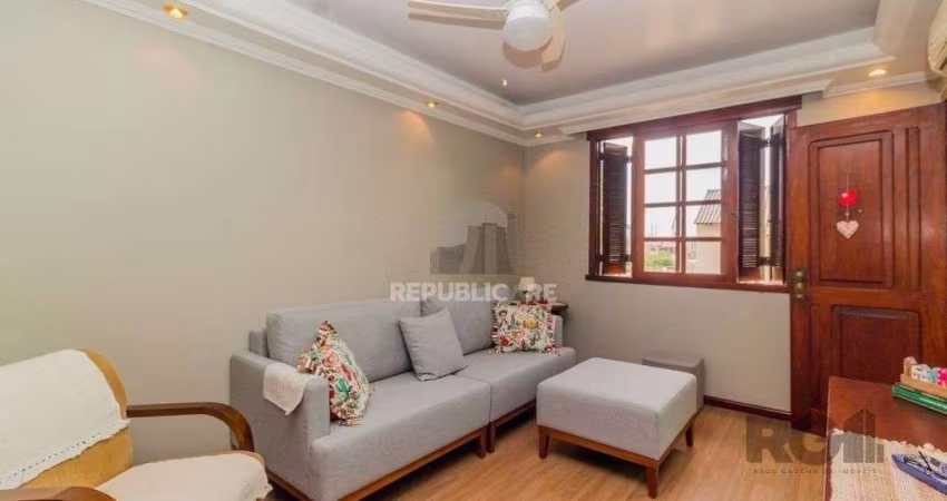 Casa de 4 dormitórios no bairro Sarandi