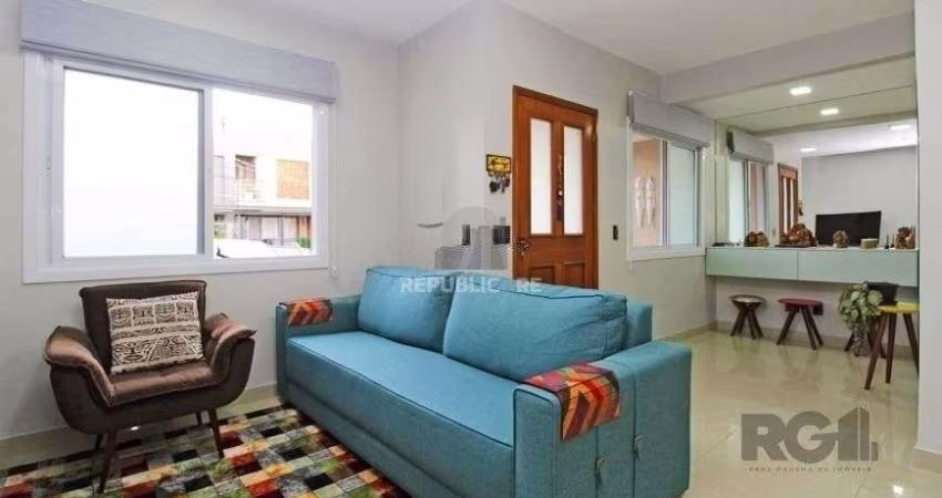 Casa 129m² - 3 dormitórios, 2 vagas no bairro Hípica