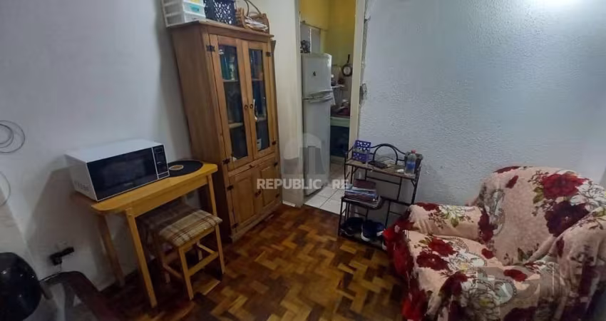 Kitnet 1 dormitórios à venda Centro Histórico Porto Alegre/RS