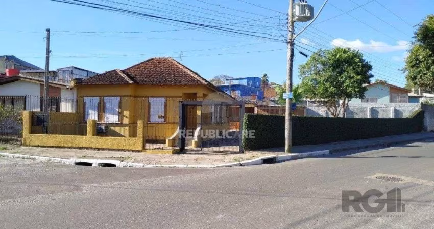 Casa térrea em ótimo estado.
