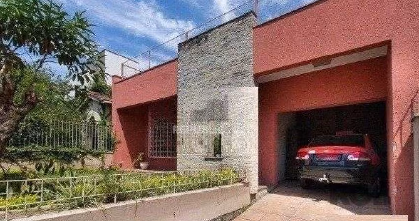 Casa 4 dormitórios à venda Santana Porto Alegre/RS