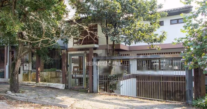Casa para Venda - 361.95m², 4 dormitórios, sendo 2 suites, 3 vagas - Nonoai